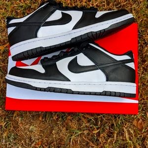 Nike Dunk Low Black White